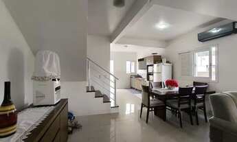 Imagem 3: Casa TODA EM LAJE 3 dorm próxima ao centro de Criciúma ACEITA TROCA POR CASA menor valor