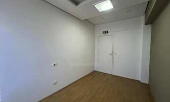 Imagem 3: Sala para Locação no Edifício Monções com 8 Salas e 4 Banheiros