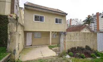 Imagem 2: Sobrado no Coração do Cristo Rei - 117 m², Residencial ou Comercial!