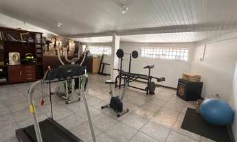 Imagem 7: Casarão no coração da cidade