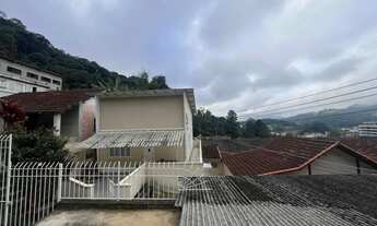 Imagem 2: Casa de um quarto, 02 banheiro e local para carro no Valparaíso