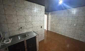 Imagem 4: QR 521 - CASA DE ESQUINA 2 QUARTOS