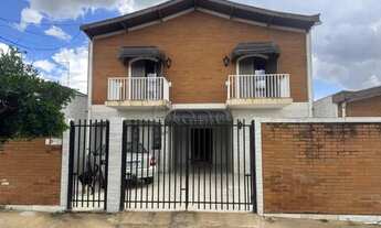 Imagem 2: Sobrado à venda em Campinas, Avenida Mirandópolis, com 4 quartos, com 219 m²