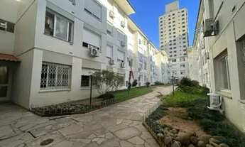 Imagem 3: Apartamento com 2 Dormitorio(s) localizado(a) no bairro Menino Deus em Porto Alegre / Ref