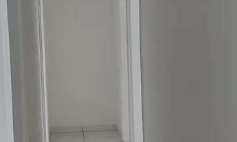 Imagem: Apartamento de dois quartos no centro de