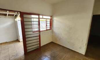 Imagem 2: Santos Dumont - Casa com 1 dormitório