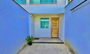 Imagem 2: Casa com 2 Quartos, 2 suítes, 3 banheiros à Venda, 100 m² por R$ 350.000