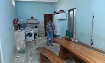 Imagem 7: Sobradinho na avenida principal Av. Torquato do bairro jardim Vitoria em Cuiabá