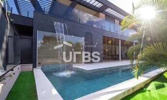 Imagem 7: Sobrado à Venda no Condomínio Portal do Sol Green Esquina, Projeto Exclusivo e 4 Suítes P