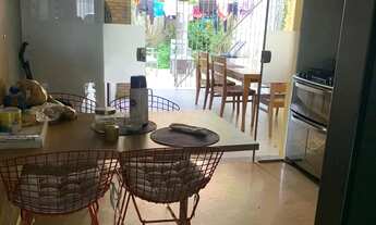 Imagem 2: CASA DUPLEX para venda possui 200 m² com 03 quartos, 02 vagas de garagemFátima - Belém - P