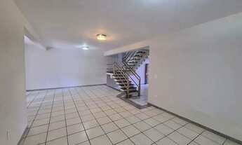 Imagem 4: Casa com 3 dormitórios para alugar, 416 m² por R$ 5.300,00/mês - Candelária - Natal/RN