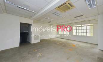 Imagem 3: Prédio com renda, lojas no térreo, modernizado