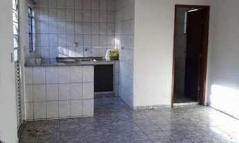 Imagem 4: Kitnet com 1 dormitório para alugar, 55 m² por R$ 700,00/mês - Centro - Pouso Alegre/MG