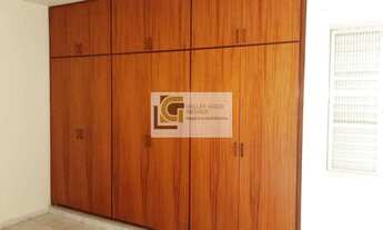 Imagem 7: Casa para aluguel possui 211 metros quadrados com 4 quartos