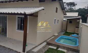 Imagem: Linda casa próxima à praia com 2 quartos