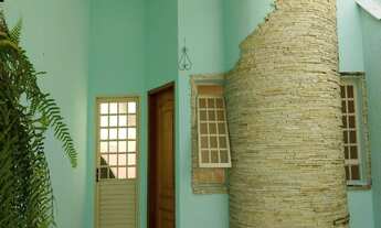 Imagem 3: Casa térrea com terreno grande em excelente localização em Indaiatuba