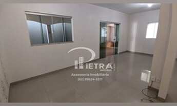 Imagem 3: Casa para venda possui 231 metros quadrados com 4 quartos em Residencial Atalaia - Goiânia