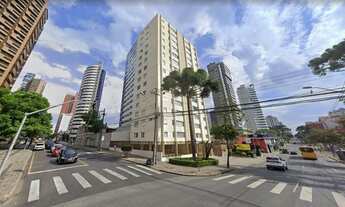 Imagem 2: Oportunidade! Ótimo apartamento com três dormitórios no Juvevê