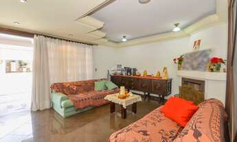 Imagem 7: Casa para venda com 437 metros quadrados com 6 quartos em Boa Vista - Curitiba - PR