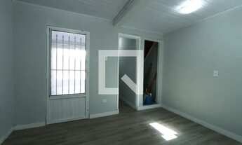 Imagem 6: Casa para Aluguel - Santa Teresinha, 2 Quartos, 75 m2