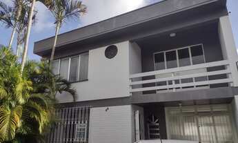 Imagem: Sobrado para venda tem 200 metros quadrados