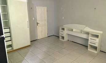 Imagem 5: Casa Duplex Com 05 Quartos 03 Suites Com Garagem Para 03 Carros Excelente Localização. inc