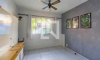 Imagem 2: Casa de Condomínio para Aluguel - Centro, 4 Quartos, 90 m2