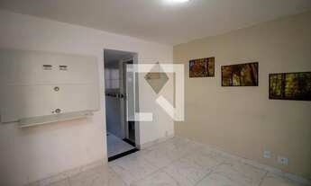 Imagem 4: Apartamento para Aluguel - Penha, 2 Quartos, 42 m2