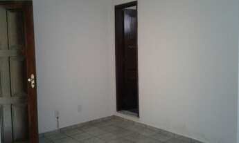 Imagem 2: Aluga excelente casa próximo de tudo, na Av 16 de novembro