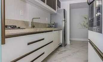 Imagem 4: Apartamento para venda possui 81 metros quadrados com 3 quartos em São João - Porto Alegre