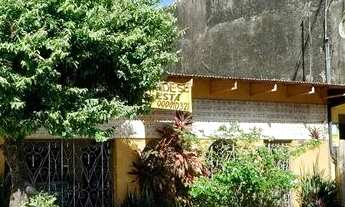 Imagem 3: Casa 4/4 na Celso Malcher 10,5 X 30 de fundos