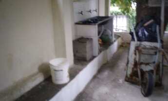 Imagem 6: Aluga-se kitnet Casa com 2 dormitórios