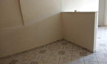 Imagem 5: Casa de um quarto de frente para rua