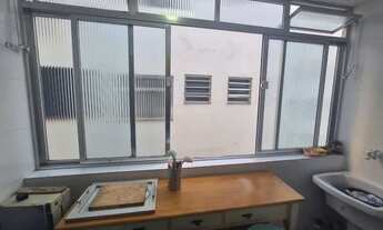 Imagem 5: Apartamento para venda possui 56 metros quadrados com 1 quarto em Vila Alzira - Guarujá