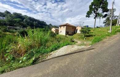 Imagem 2: Sobrado em São José dos Pinhais