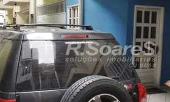 Imagem: Casa em condomínio de 3 quartos na rua