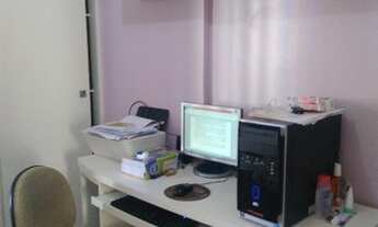 Imagem 7: Apartamento com 3 dormitórios para alugar, 88 m² por R$ 3.100,00/ano - Casa Amarela - Reci