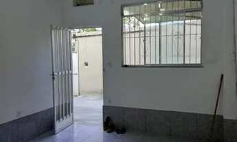 Imagem 2: Alugo 1 suíte 25m² com cozinha - Cocotá - Ilha do Governador .Valor R$660,00 + taxas