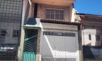 Imagem: Casa no Umarizal de 204m2, com 2pav, 3/4
