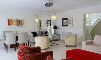 Imagem 3: CASA ASSOBRADADA RESIDENCIAL DE 450M² POSSUI 4 DORMITÓRIOS ( 2 SUÍTES ) E 6 VAGAS Á VEND