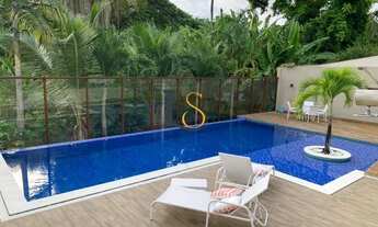 Imagem 2: Alto Padrão para Venda em Lauro de Freitas, Vilas do Atlântico, 7 dormitórios, 4 suítes, 6