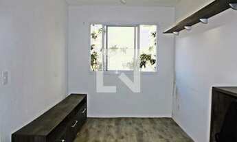 Imagem 7: Apartamento à Venda - Vila Carmosina, 2 Quartos, 45 m2