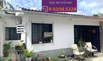 Imagem: Casa 30 metros da Orla Rio Doce. IMPERDÍVEL!