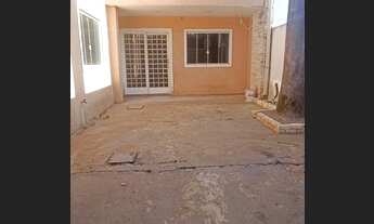 Imagem 2: Aluga- se casa térrea no condomínio Novo Horizonte!!!