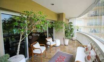 Imagem 1: Belíssimo prédio com recuo em frente ao clube Pinheiros