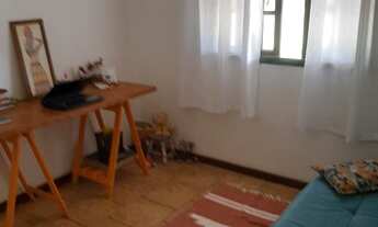 Imagem 7: Casa para venda possui 400 metros quadrados com 3 quartos em Itaipu - Niterói - RJ