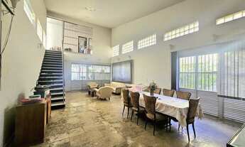 Imagem 5: Oportunidade Imperdível: Ampla Casa no Bairro São José