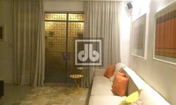 Imagem 2: Maravilhosa casa a venda na Tijuca, 5 quartos, 3 suítes, vaga de garagem. JBT66071