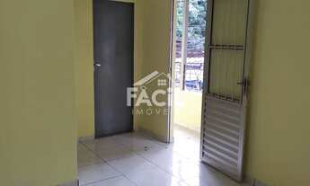 Imagem 4: Prédio residencial e lojas comerciais em Itararé - Vitória