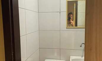 Imagem 4: Alugo casa sobrado pequena frente para a Rv Amaral Peixoto km 131